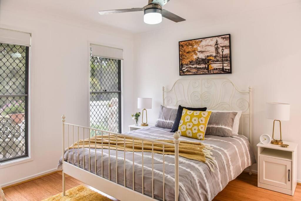 The Arcadia - Entire Luxurious With Huge Privacy Near Cbd * Springfield Lakes